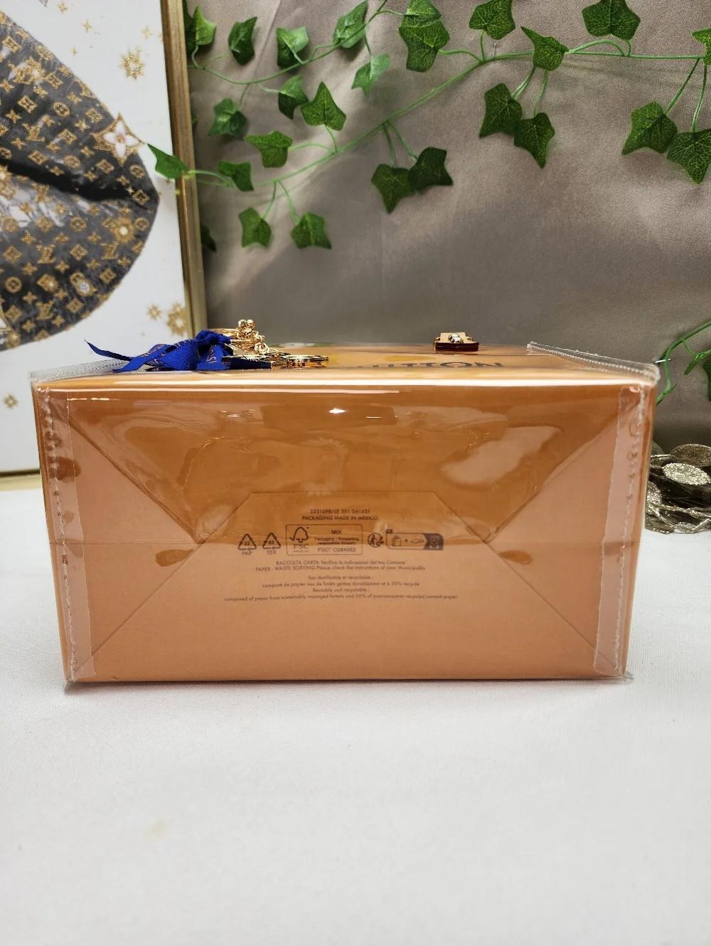 Authentic Louis Vuitton Retail Shopping Bag in A PVC Tote - Picture 10 of 12